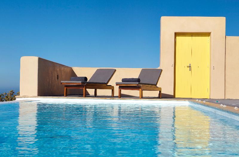 North Santorini A Luxury Spa Hotel Pyrgos Kallistis Luaran gambar