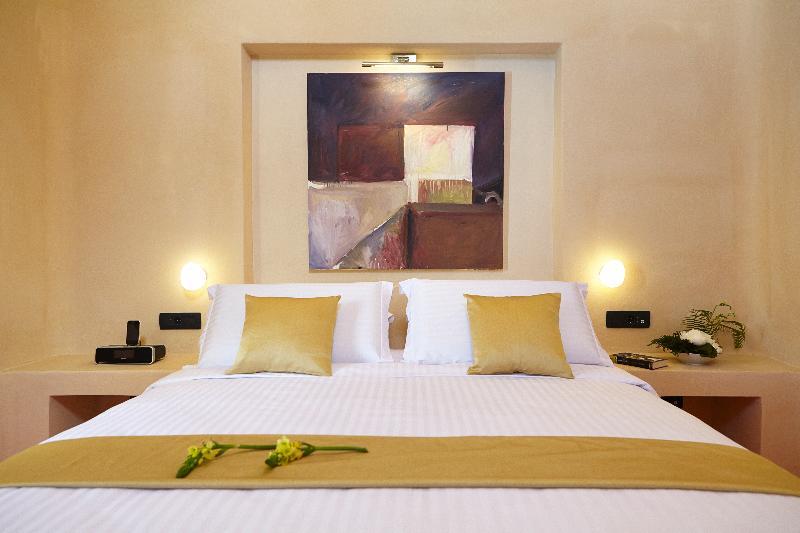 North Santorini A Luxury Spa Hotel Pyrgos Kallistis Luaran gambar