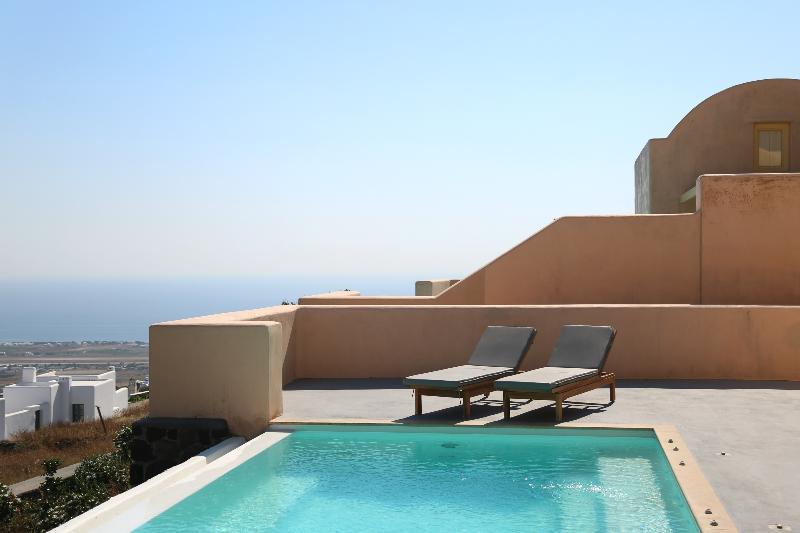 North Santorini A Luxury Spa Hotel Pyrgos Kallistis Luaran gambar